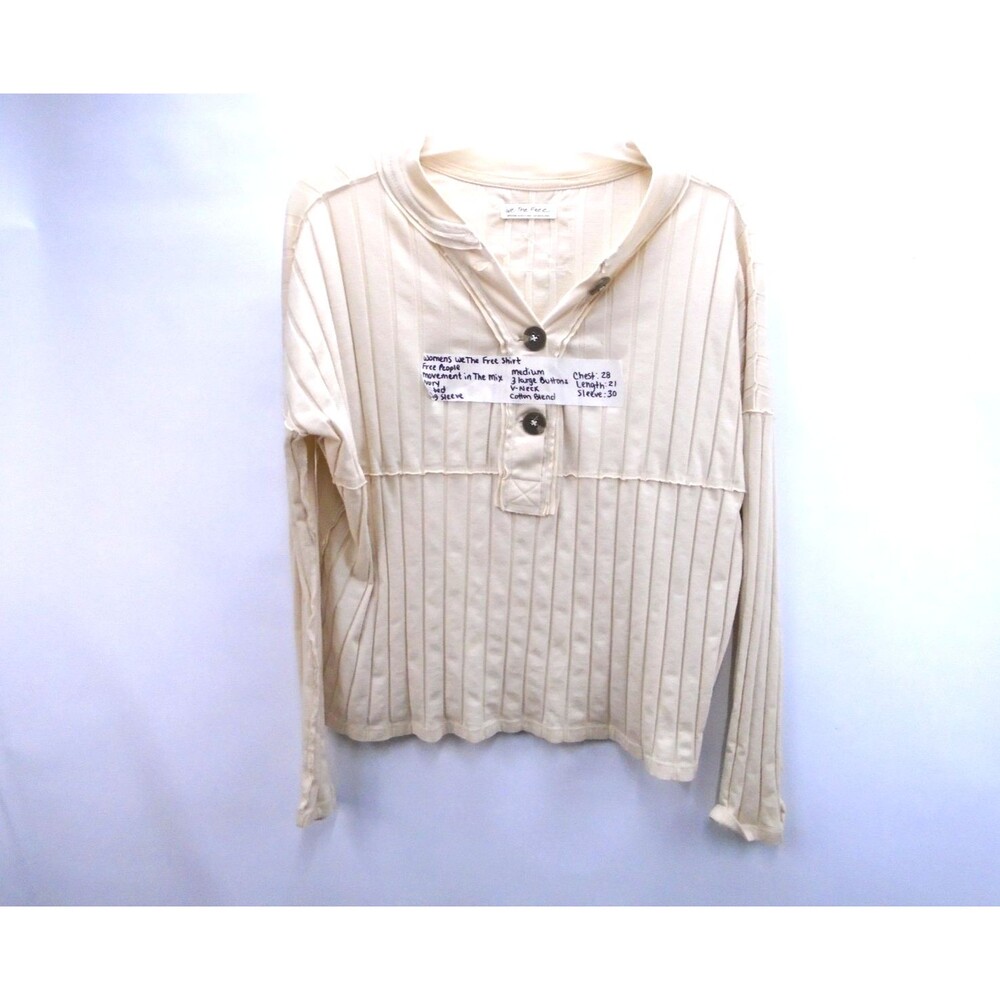 Free people In The Mix Ivory Ribbed Long Sleeve large button top Top size Medium - Picture 3 of 11